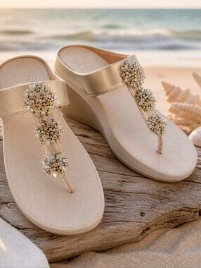 NIB FitFlop Galaxy Toe-Thong Sandal Platino/Gold Size 9 (EU 41)